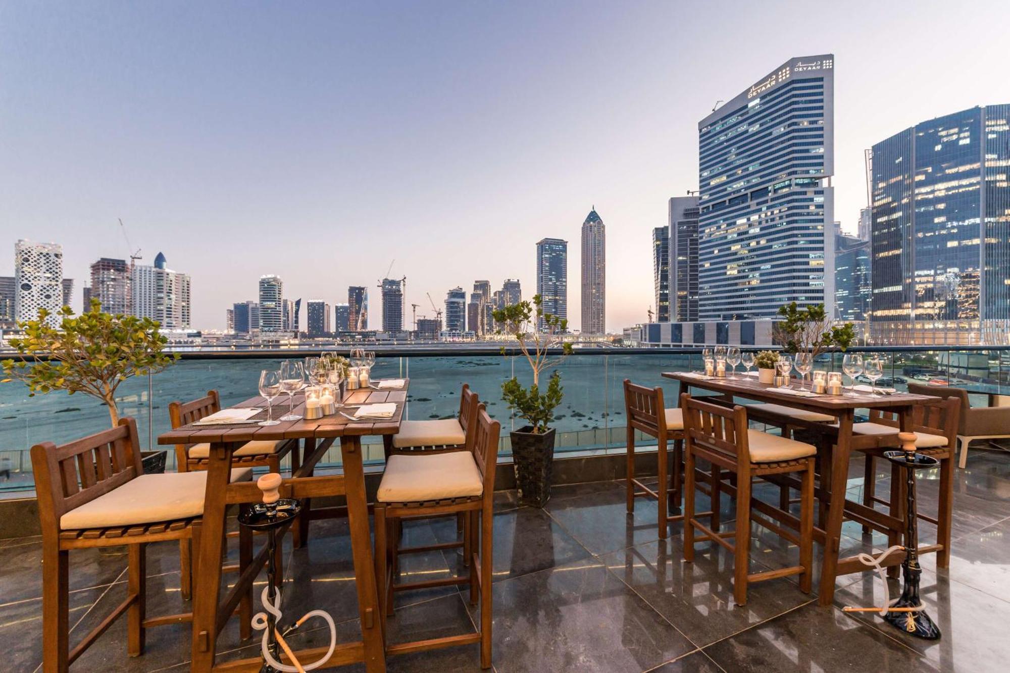 迪拜海滨丽笙布鲁酒店 外观 照片